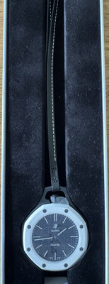 Swatch Royal Pop Ocho Negro Quartz Octagon Black Leather Strap Analog Box