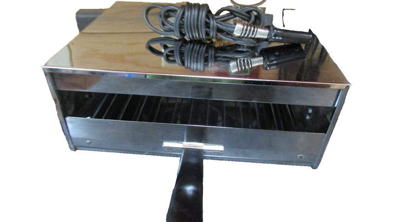Vintage TOASTMASTER Countertop BROILER OVEN In ORIGINAL BOX - #5207-USA- 1960's