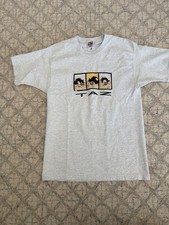 Vintage Taz Tasmanian Devil Looney Tunes Embroidered T-Shirt USA Fruit Loom M
