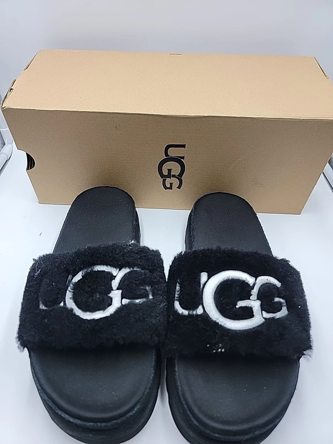 Scivoli UGG Laton taglia 7 US