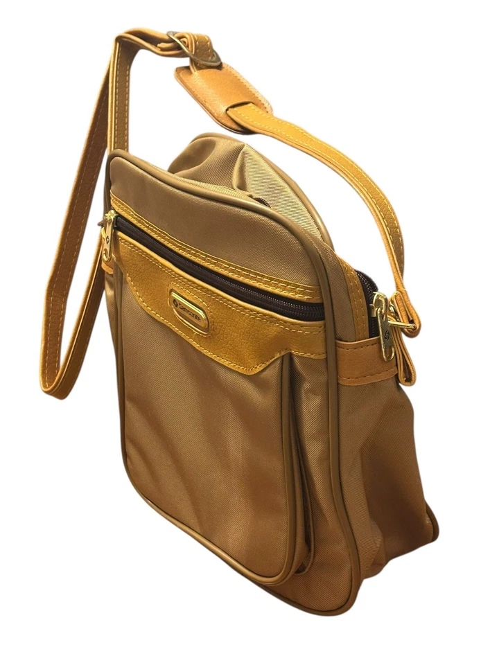 Bolsa de almuerzo aislada marrón tostado Samsonite estuche de viaje Foto 4 de 4