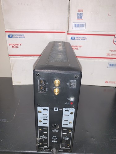 APC Back-UPS Pro 1000 BR1000G 1000VA 600W 120V 8-Outlet LCD UPS - Picture 3 of 4