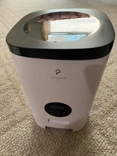 Petlibro 4L Automatic Pet Feeder PLAF001 with Pet Meal Splitter