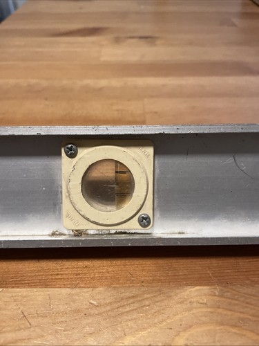 Vintage Johnson 24” Level #6224 Milwaukee USA - Picture 3 of 4