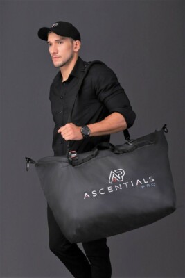 ASCENTIALS PRO HEMISPHERE LARGE 80L TRAVEL GEAR DUFFEL BAG CARBON BLACK NEW!