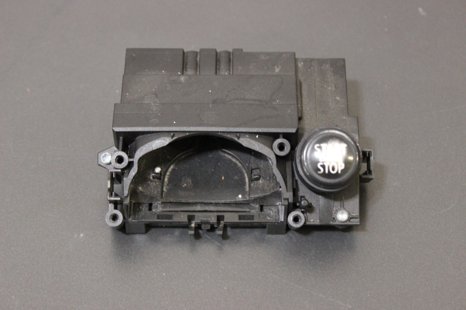 Genuine Mini Cooper R Model Ignition Start Stop Control Unit 07-16 R56 R60