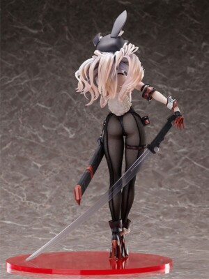 X-10 Combat Rabbit 1/4スケールフィギュア Amazon.com: FREEing Combat Rabbit: ×-10 1:4 Scale PVC Figure