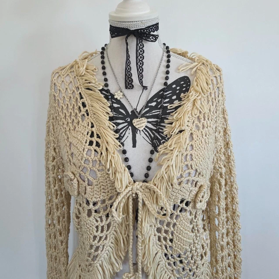 Cárdigan vintage beige crochet manga larga hada fairycore boho chic corbata delantera S Foto 2 de 4