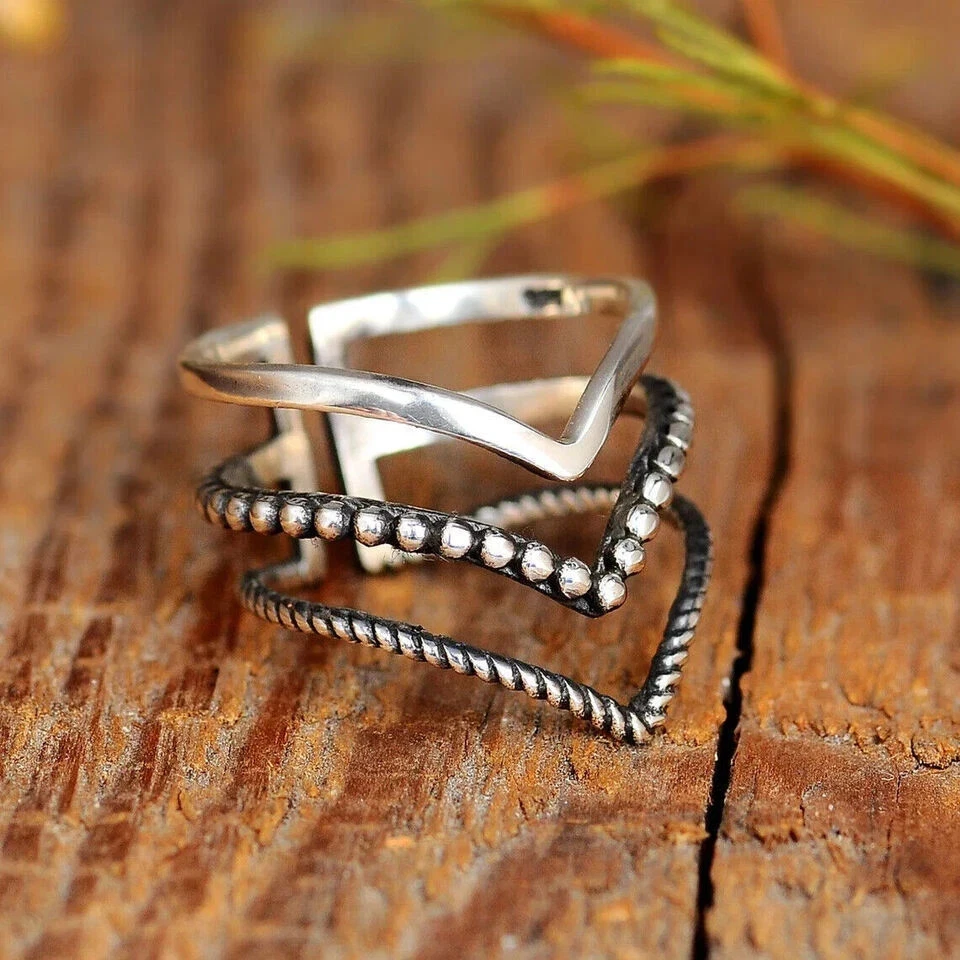 925 Sterling Silver, Solid Silver, Band Ring, Unisex, Triple Chevron Band Ring - Image 2 of 4