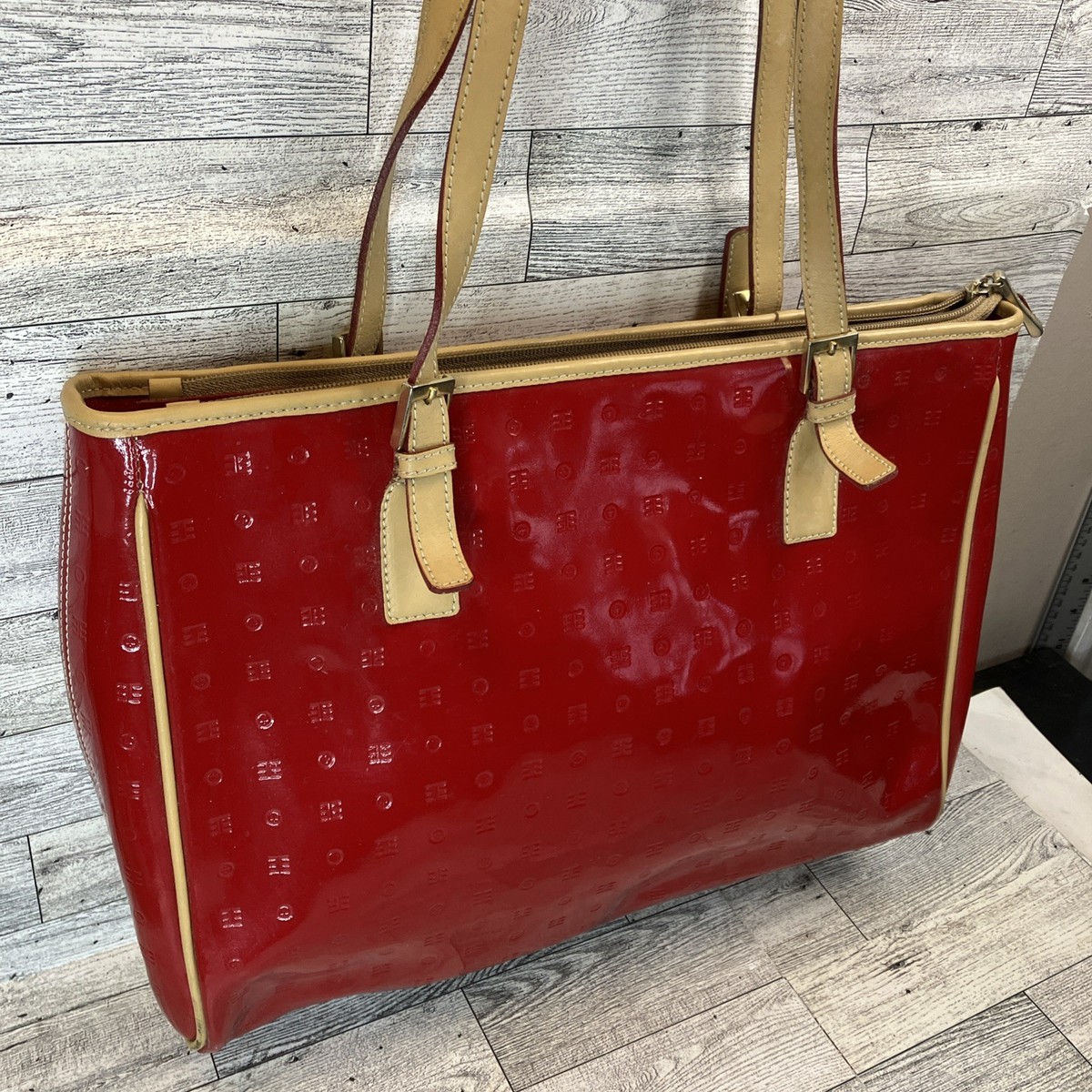 美品　本革　ARCADIA ITALY 牛革 ハンドバッグ　ショルダーバッグ　革 Arcadia Patent Leather Red Tote Shoulder Bag Zipper Close
