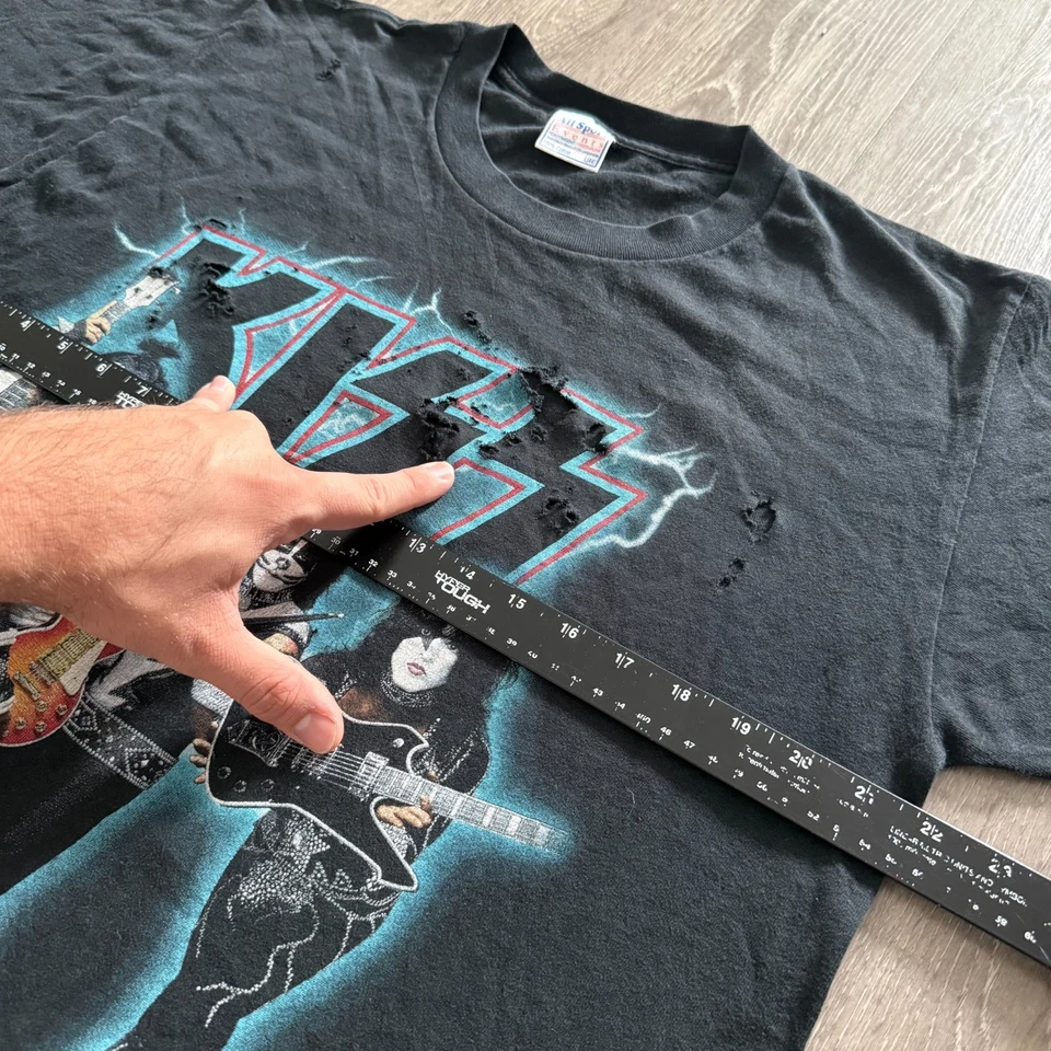 Vintage 90s KISS Band Tee World Tour Concert T-Shirt - Size L THRASHED Black - Image 3 of 4