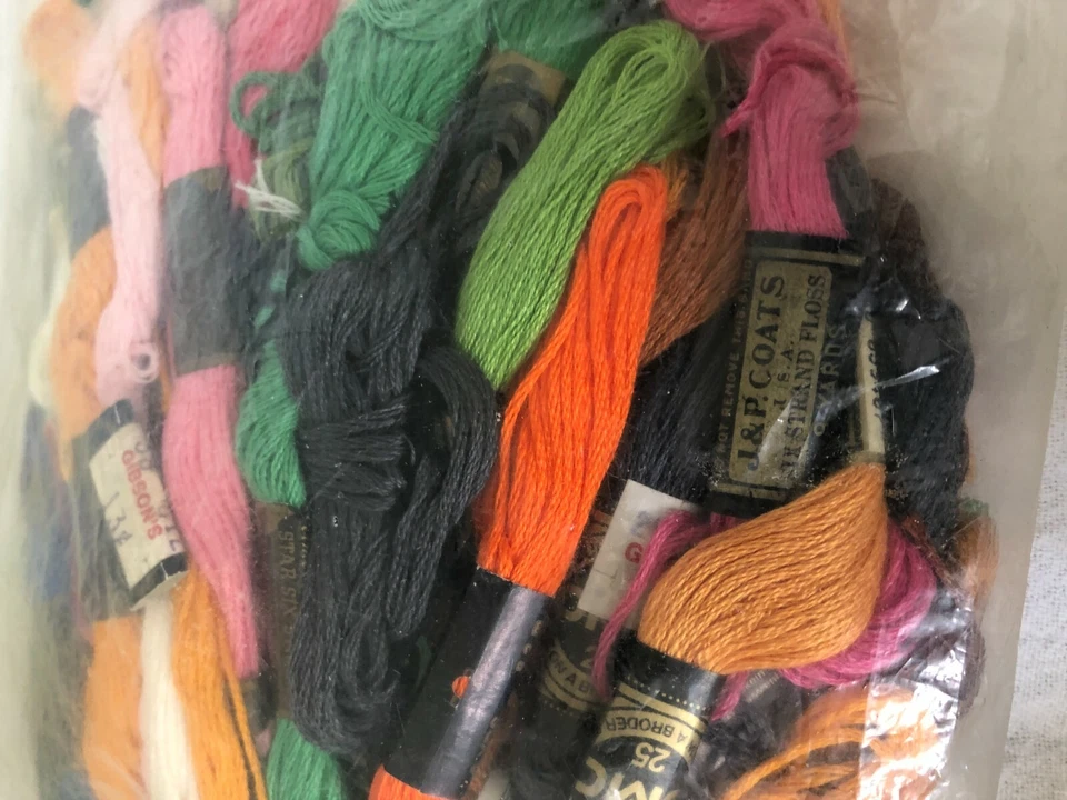 Lot of 98 Vintage Embroidery Floss Thread Skeins Some New Some Partly Used - Image 2 of 4