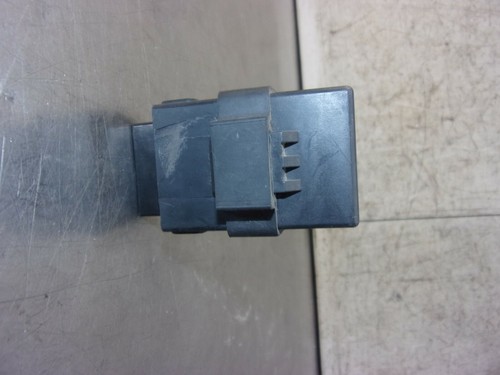 271 G KAWASAKI VULCAN CLASSIC VN 1600 2003 OEM RELAY (DENSO) - Picture 3 of 4