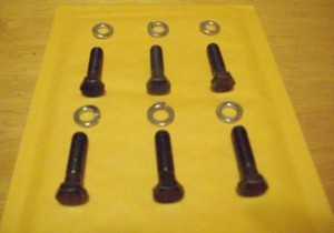 Transmission Bell Housing Stud For 2007-2013 Chevy Avalanche - M8X1.25X20/M10X1.5X40