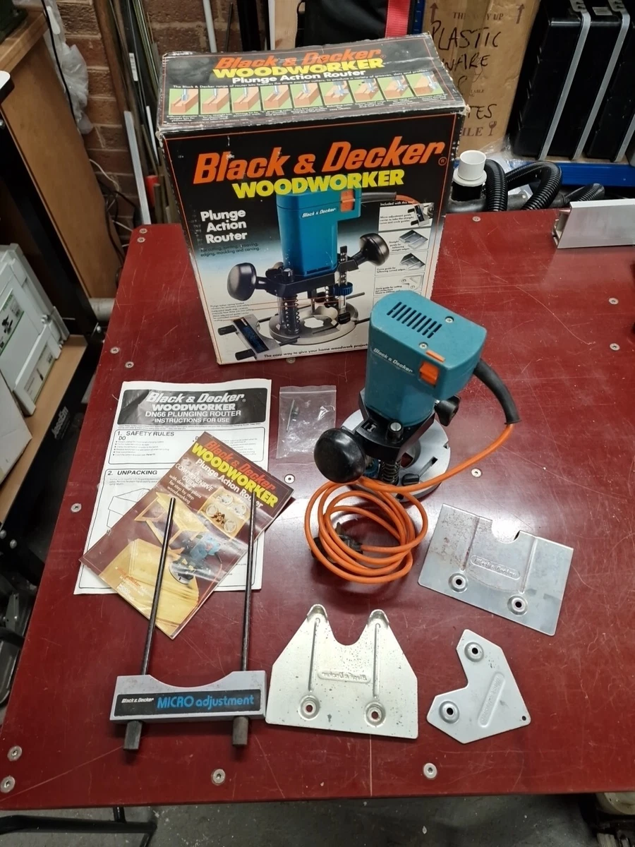 Black and Decker DN66 Router Boxed with accessories