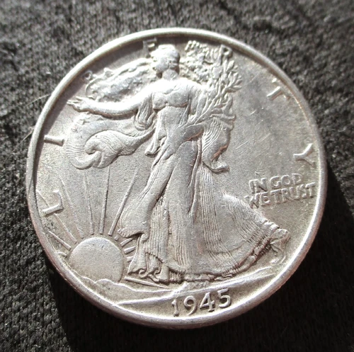 OLD SILVER 1945-S SAN FRANCISCO "WALKING LIBERTY HALF DOLLAR" WORLD WAR II Ag