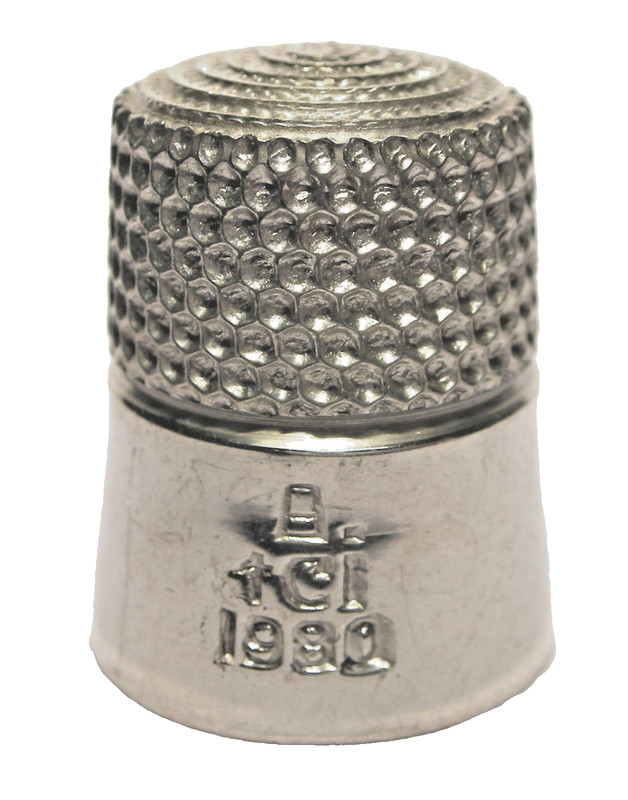 Mint Simons Bros. Official Thimble For 2nd TCI Convention Pasadena, CA in 1980