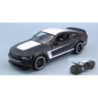 Ford Mustang Boss 302 2012 (Dull Black Collection) 1:24 Maisto Auto Stradali -D-