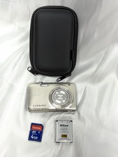 Nikon COOLPIX S3100 14MP Digital Camera Silver Zoom TESTED WORKS