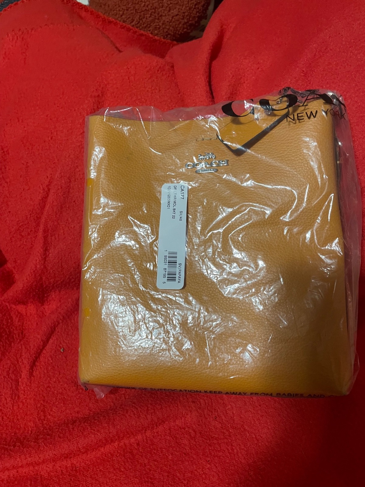 Coach Mollie Bucket Women's Crossbody Bag - Black