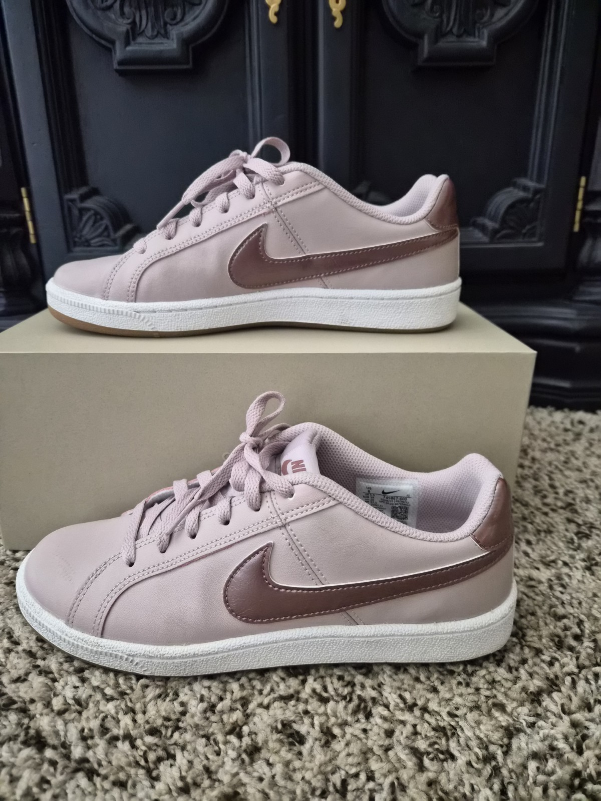 Nike Court Royale Women's Sneakers US Size 8 White Leather Athletic