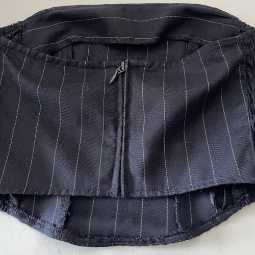 Divided HM Crop Corset Top Womens Size XS Smocked Sides Navy White Pin Stripes - Picture 3 of 7