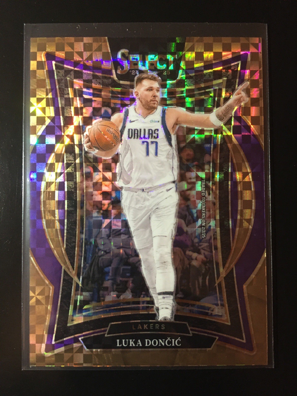 2024-25 Panini Select Luka Doncic Concourse Bronze Checker Prizm 28/49 Lakers