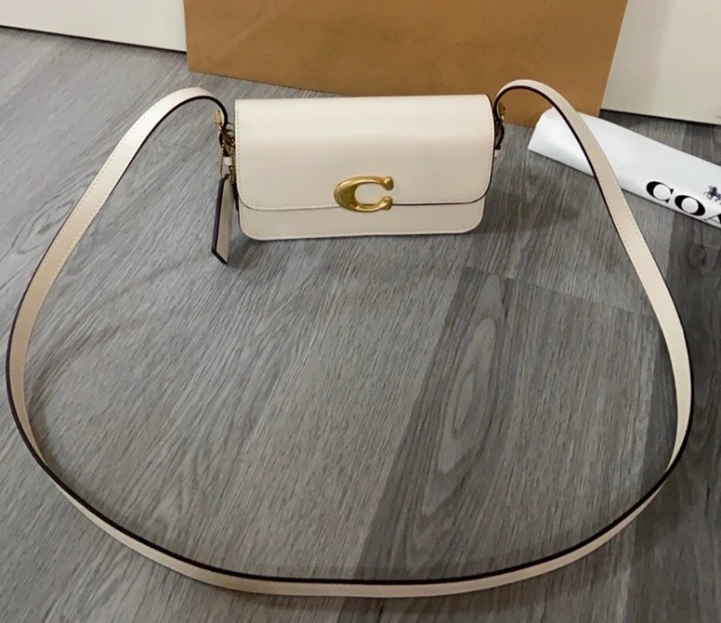 COACH Zoe Shoulder Bag Chalk CAM18 Outlet NEW | eBay COACH Zoe Shoulder Bag Chalk CAM18 Outlet NEW | eBay