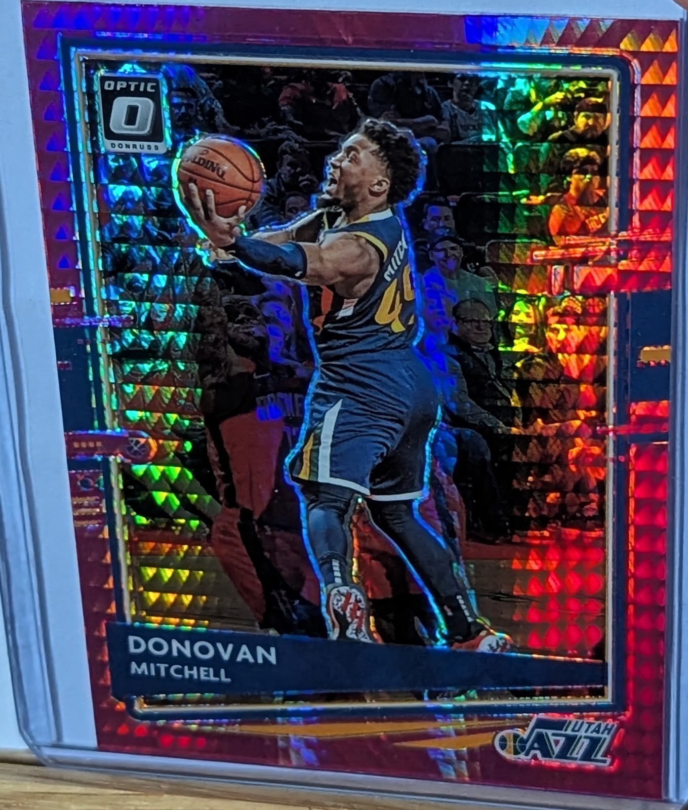 2020-21 Panini Donruss Optic - Donovan Mitchell #30 Pink Hyper Prizm
