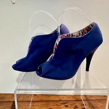 NWOB Christian Siriano for Payless Blue Suede Shoes Heels Stilettos  size 7.5