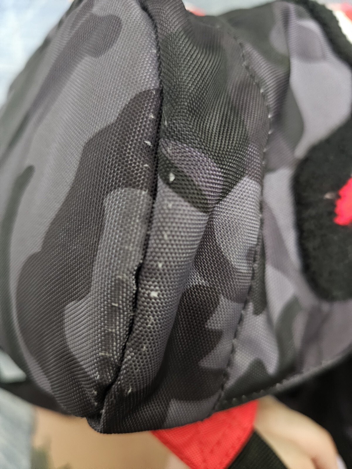 Spray Ground Backpack Black Army Pattern Shark - image 5