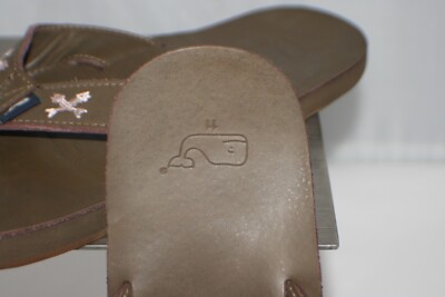 Vineyard Vines Men’s Size 11 Slip On Flip Flop Thong Sandals In Natural Tan Vineyard Vines Shoes for Men on Sale up to 90% Off: Poshmark main image 3