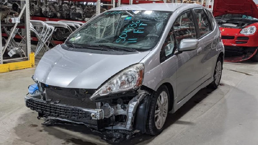 2011-2014 Honda Fit Air Conditioning A/C AC Compressor OEM - Image 4 of 4