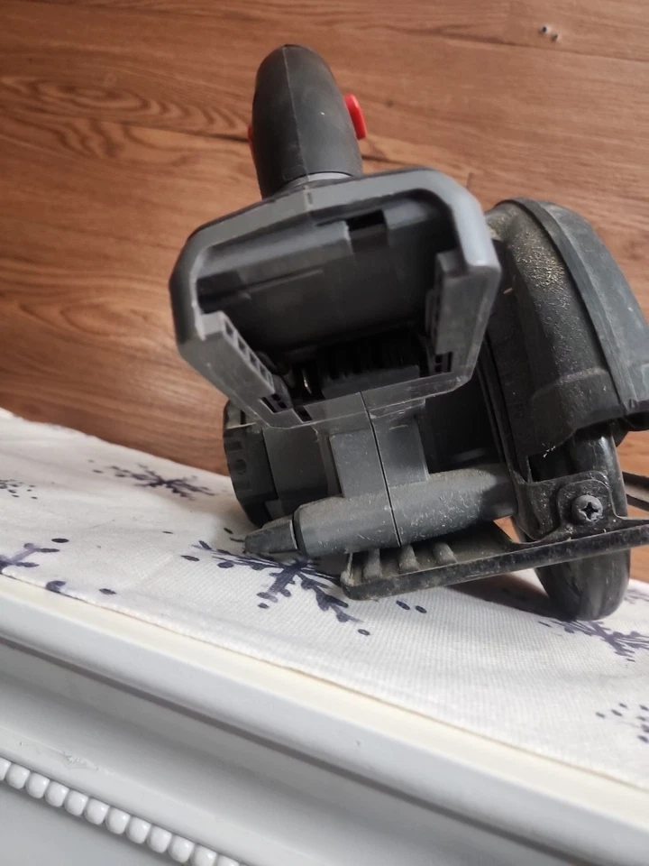 Herramienta de sierra circular Porter Cable PC186CS 18V solo probada funciona Foto 3 de 4