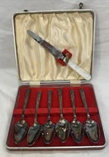 6 Grapefruit Spoons & Knife Set Viners Sheffield England Stainless Steel W Case