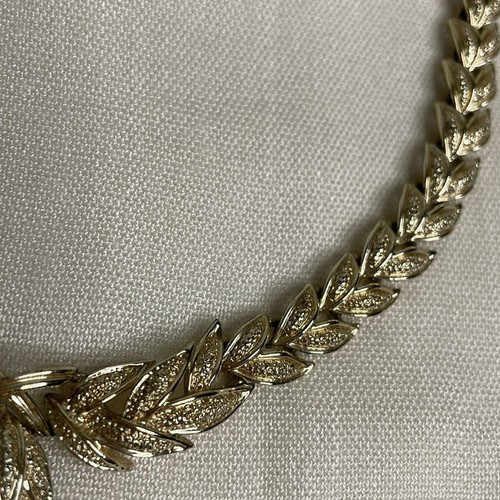 Vintage Signed Coro Gold Tone Leaf Design Necklace w/Extender 17" - Picture 5 of 11