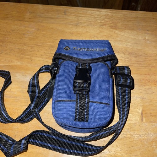 Samsonite Small Camera Case with Shoulder/Waist Strap Model #200BLU.