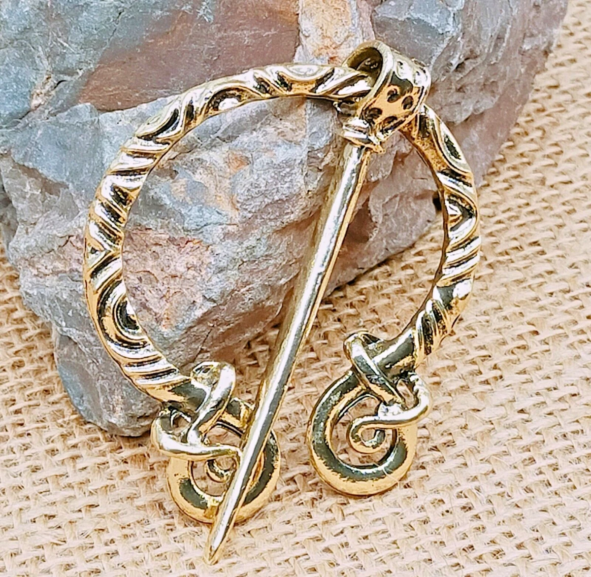 Viking CELTIC ANTIQUE GOLD BRONZE VINTAGE PENANNULAR BROOCH SHAWL