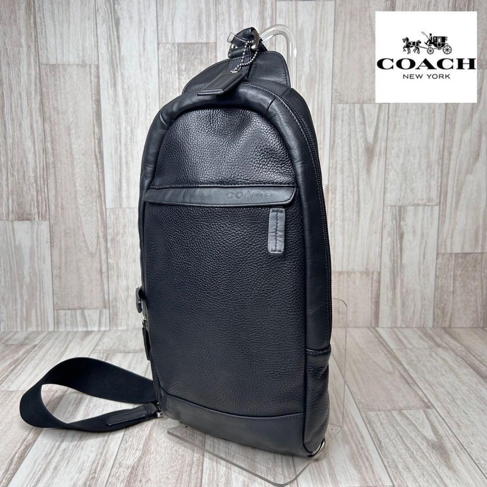 C-1  Coach Leather Body Bag Shoulder