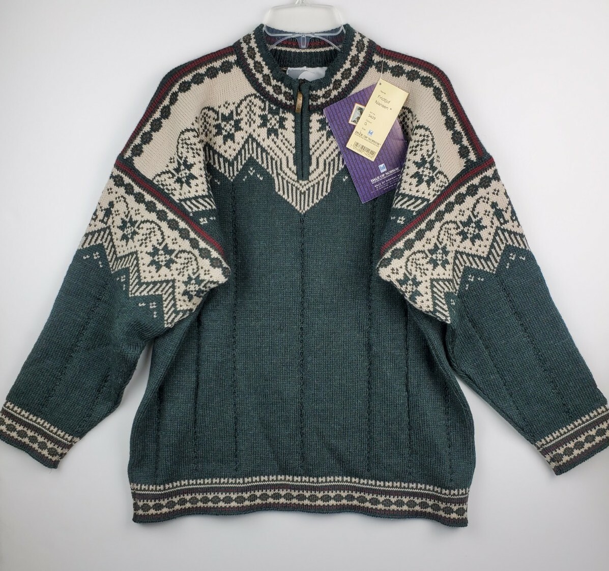 white thread moletom com capuzs