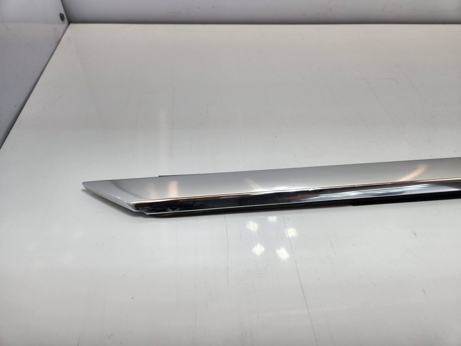✅ 10-14 OEM Rolls Royce Ghost RR4 Front Right Passenger Door Molding Trim Chrome