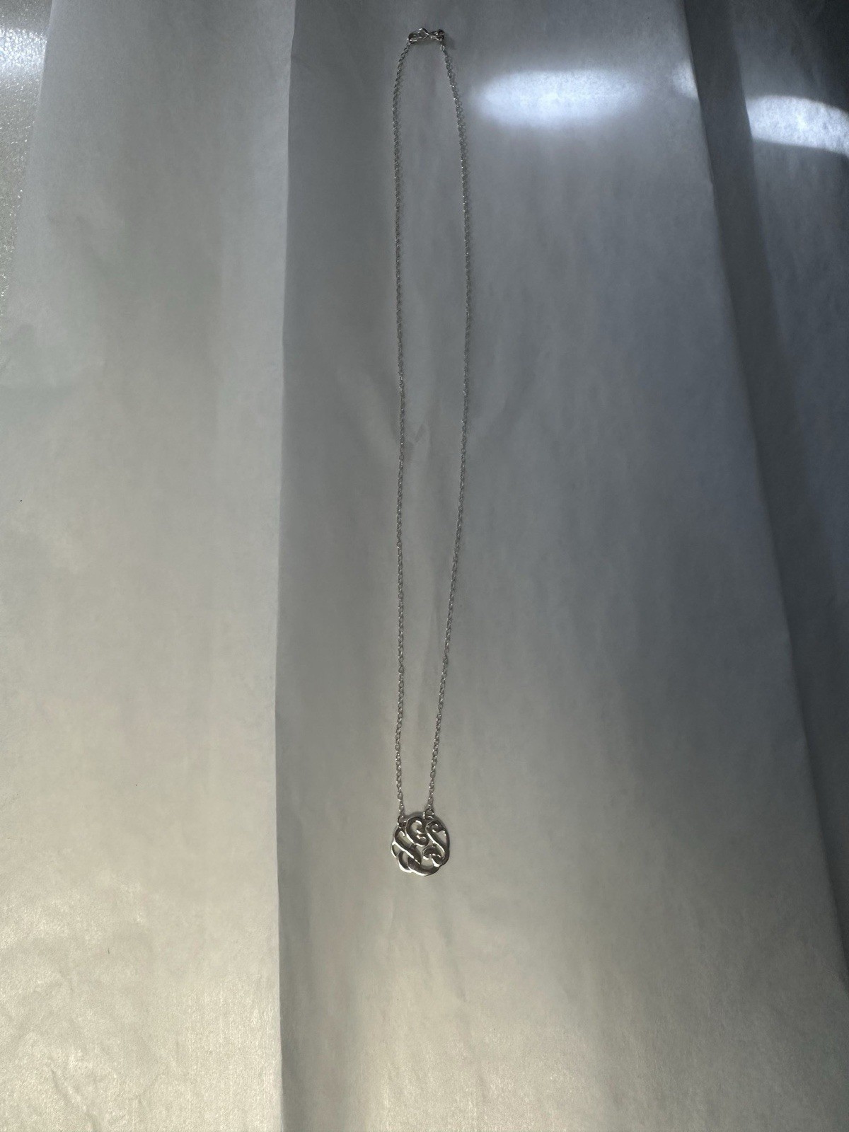 Sterling Silver Monogram Initial 'E' Pendant Neck… - image 3