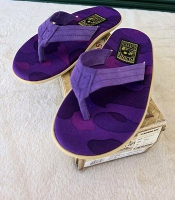 A Bathing Ape- Island Slipper Hawaii- New- Size 9 Men's 