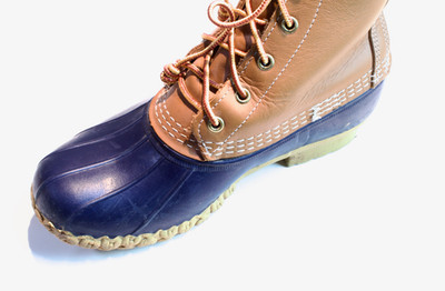 LL BEAN DUCK BOOTS ~NAVY & BROWN COLOR ~ MEN SIZE 6 OR WOMEN SIZE 8~SIZE DW~WIDE