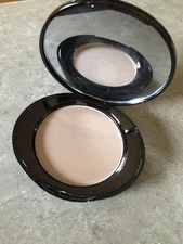 No7 Medium Perfect Light Pressed Powder .35 oz NEW no puff pad included