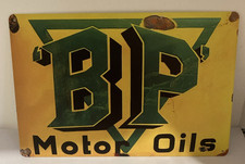 BP Motor Oils Metal Tin Sign 12x8 Petroliana Garage Shop Wall Decor Retro Style on The Hot Collector