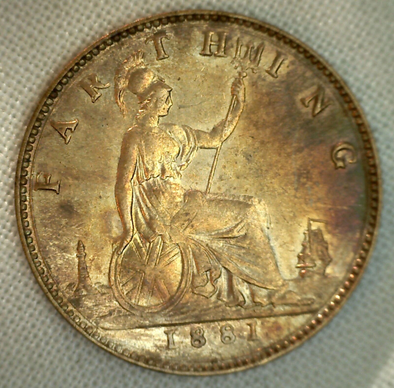 1881 Bronze Farthing 3 berries Great Britain UK Coin UNC