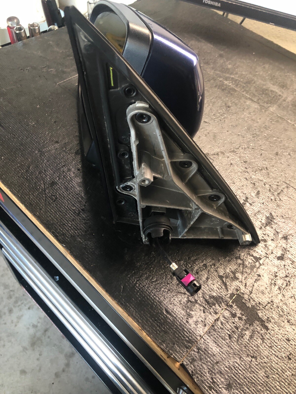 20072013 BMW E70 X5 Left Power Folding Dimming Outside Blue Side Mirror Used eBay