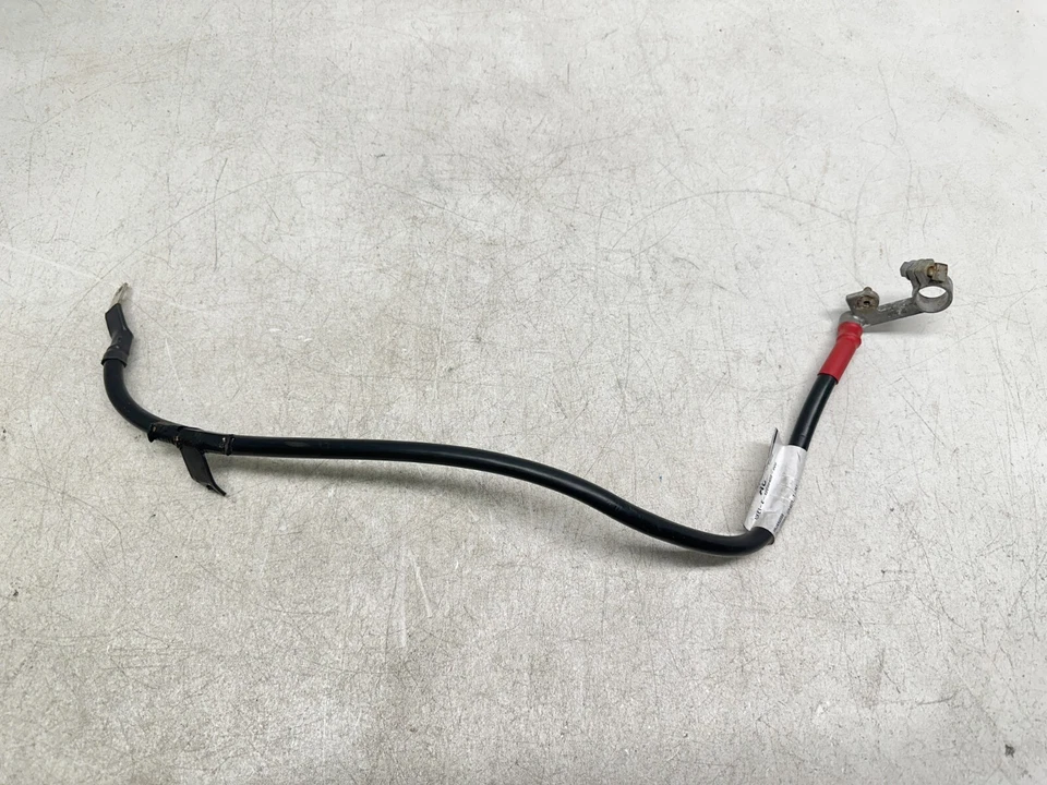 H41188 2010-2011 Jaguar XF STARTER BATTERY POSITIVE TERMINAL CABLE WIRE OEM - Image 2 of 4