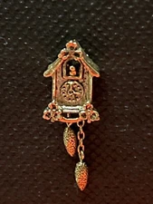 Vintage Signed Avon Gold Tone Coo-Coo Clock Lapel Pin or Tie Pin/Tack